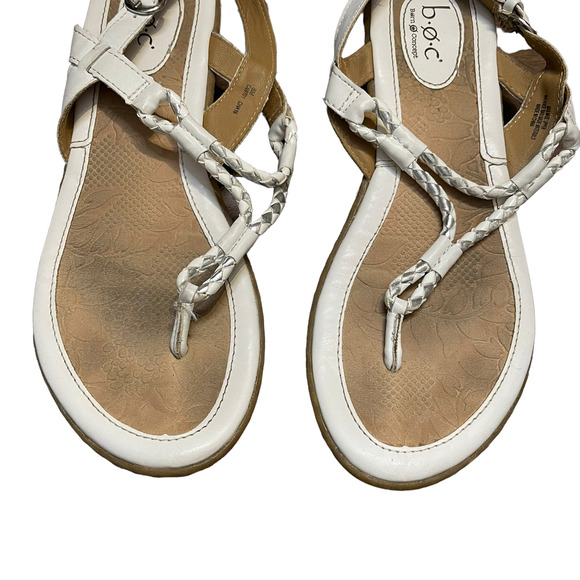 B.O.C. Born Concept Sandals Size 8M White Leather C89701 Thong Strap‎ - Picture 3 of 9